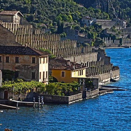 Villetta Sogno Sul Lago By Gardadomusmea トレモージネ エクステリア 写真